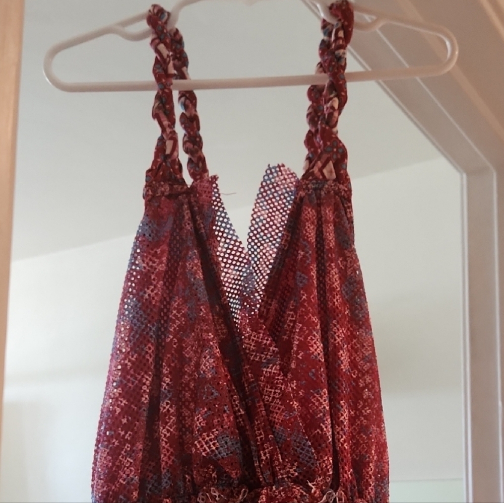 Elegant Multi-Patterned Maxi Dress - image 4